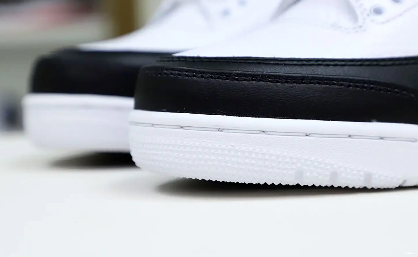 X 3 SP AIR FRAGMENT 'WHITE' DESIGN RETRO JORDAN 0502